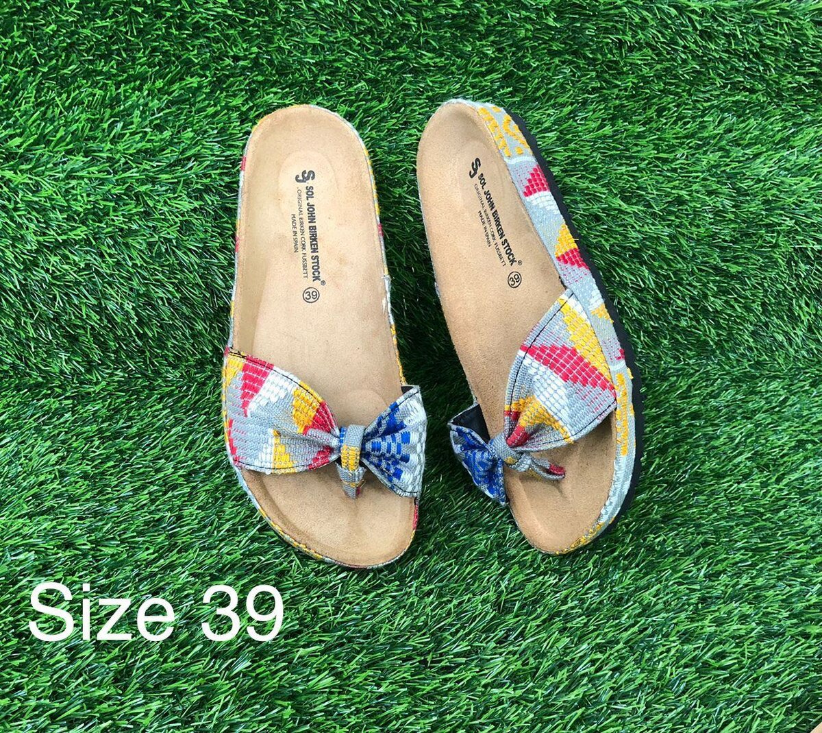 Ladies slippers