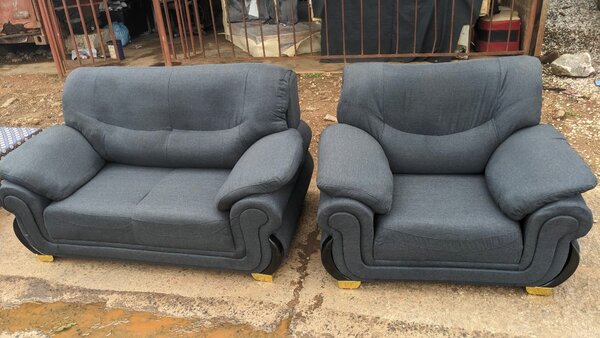 Sofa 6 sits  3,2,1