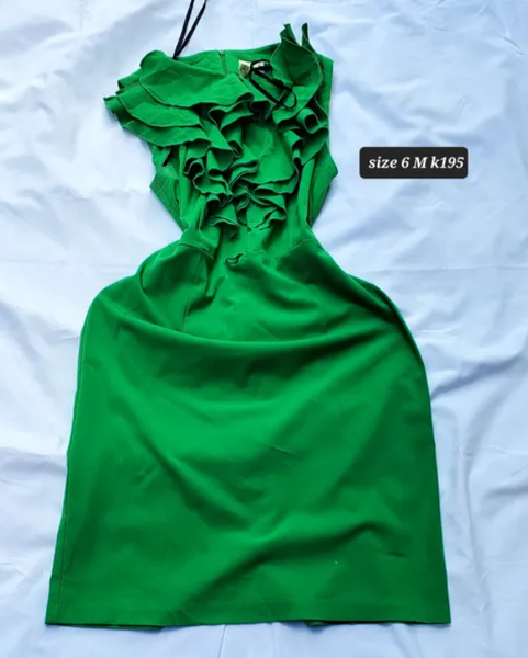 green dress