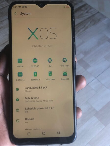 Infinix hot 8