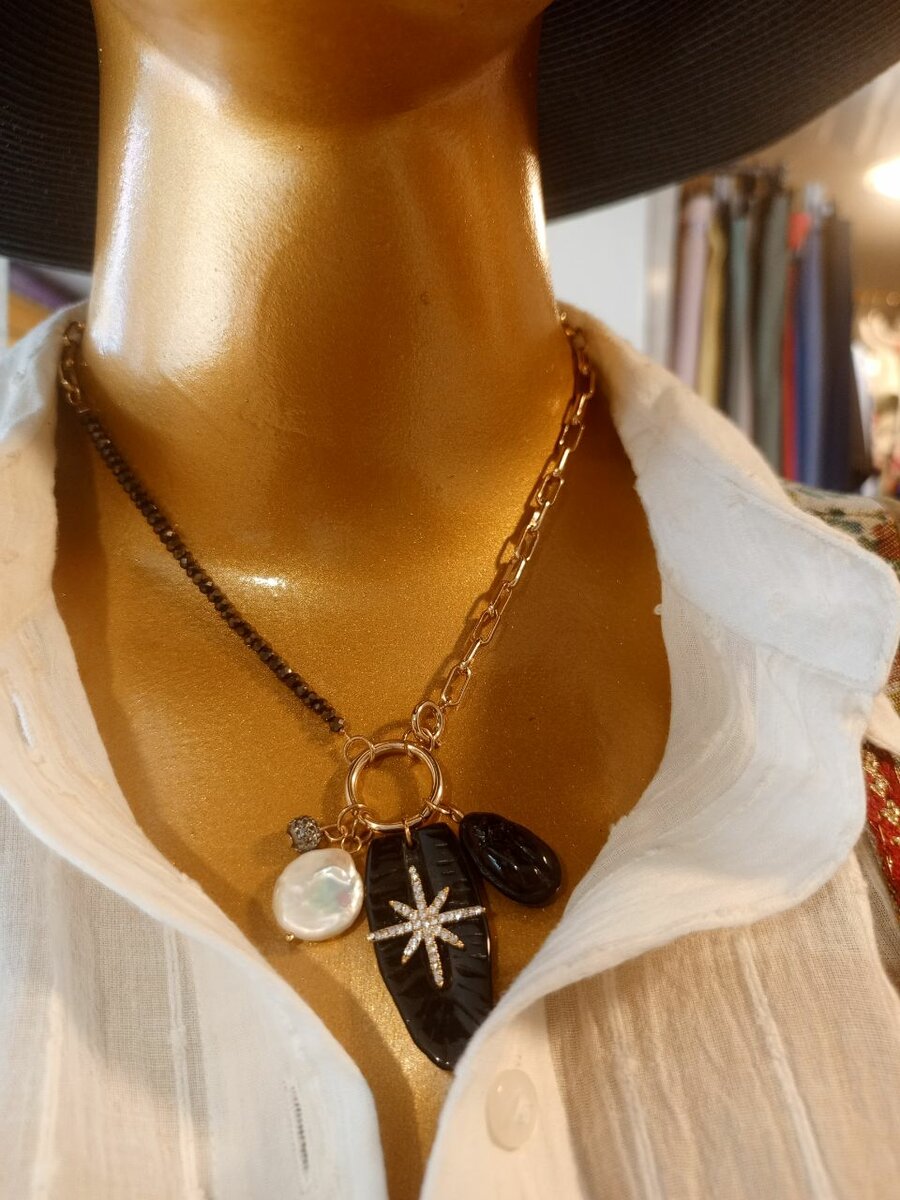 Chaîne à perles, real stone
