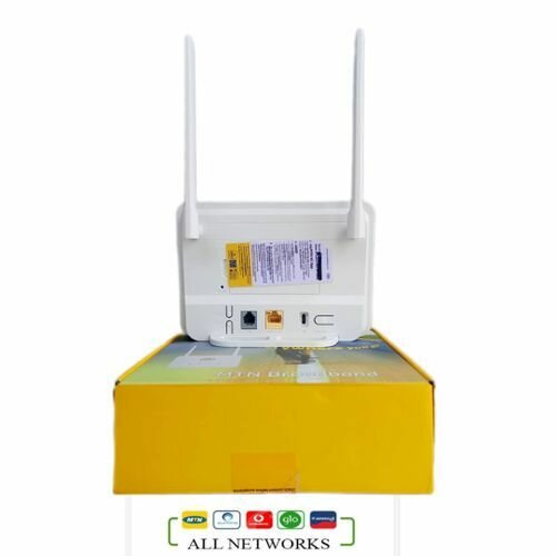 MTN Universal Broadband 4G Router + Backup Battery- White
