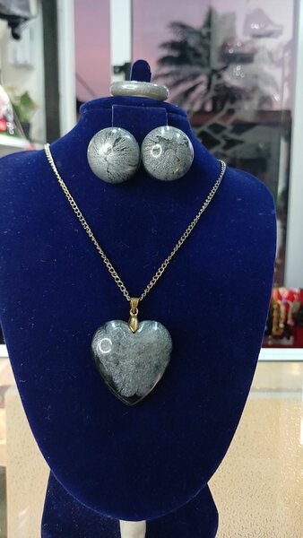 Jewellery set