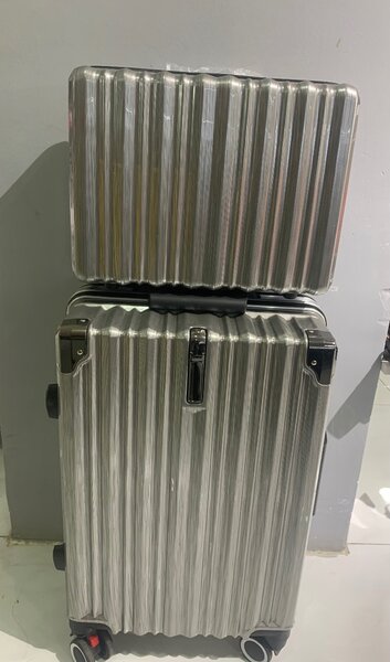 Cute suitcase set