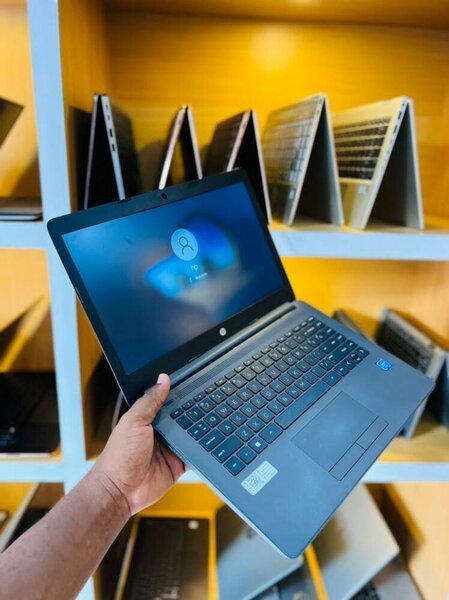 HP 245 G7