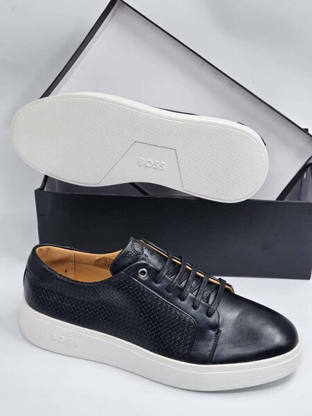 Casual Sneakers