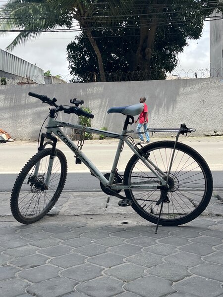 Cross bicycle
