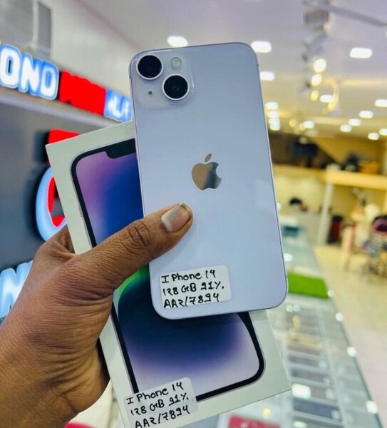 iPhone 14