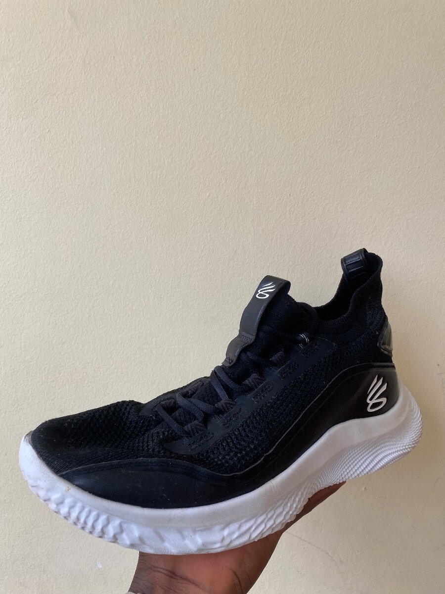 Curry 8