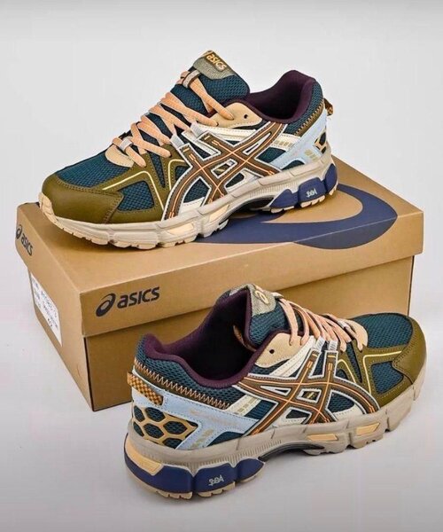 SNEAKER