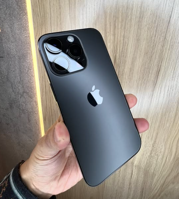 IPHONE 14 PRO
