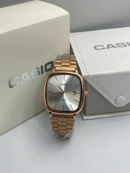 MONTRE CASIO