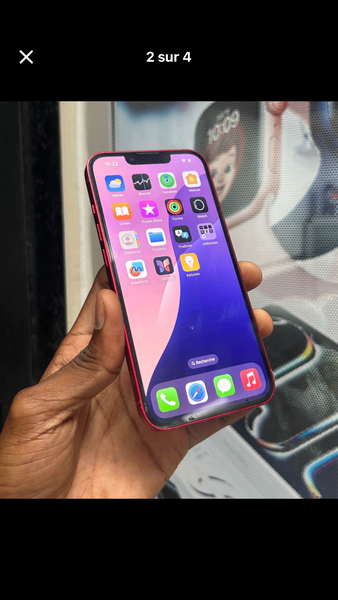 iPhone 13 simple