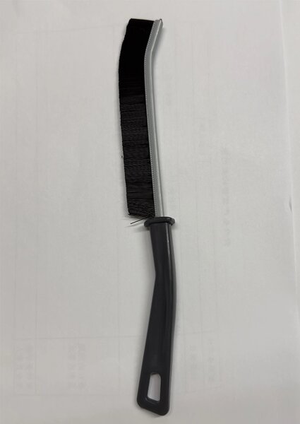 Corner brush