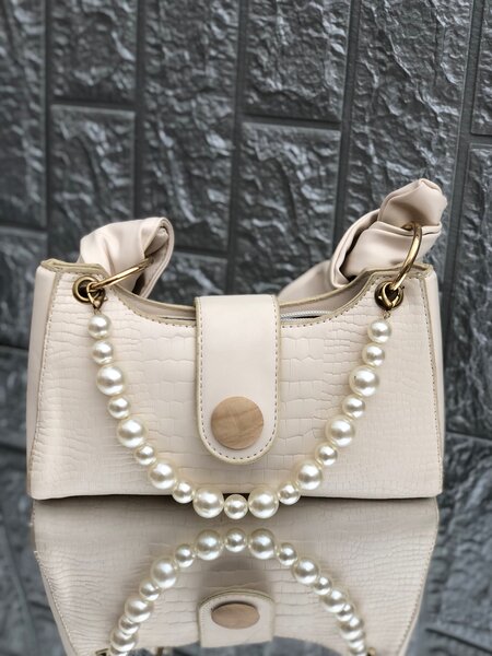 Mel’s handbags