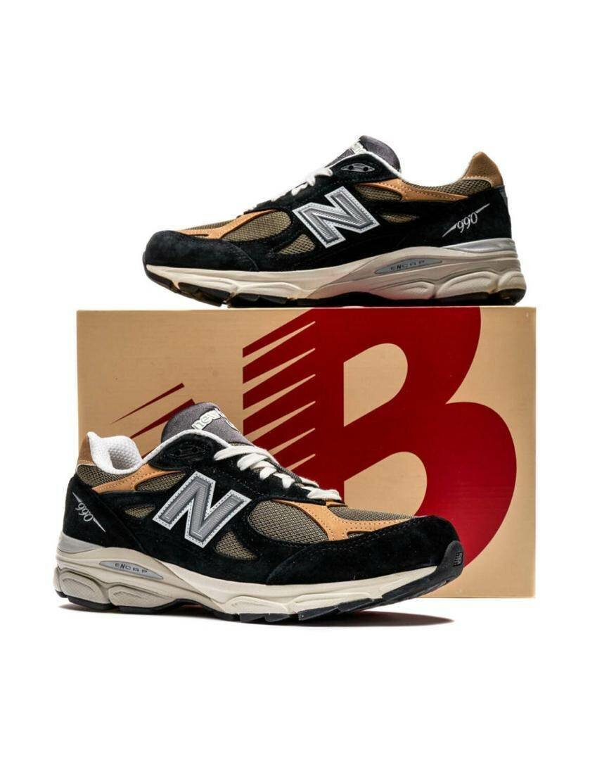 New balance sneakers