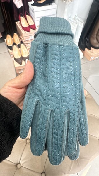 Италия