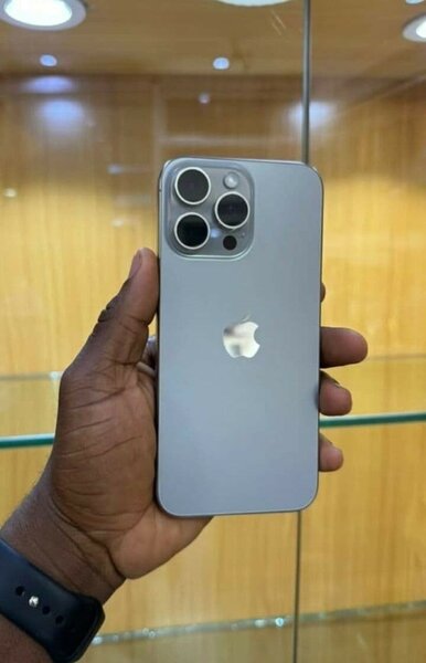 IPHONE 15 pro max