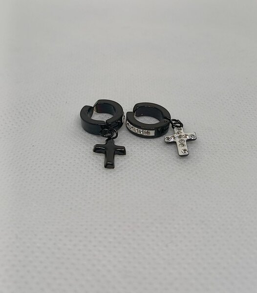 Magnetic earrings