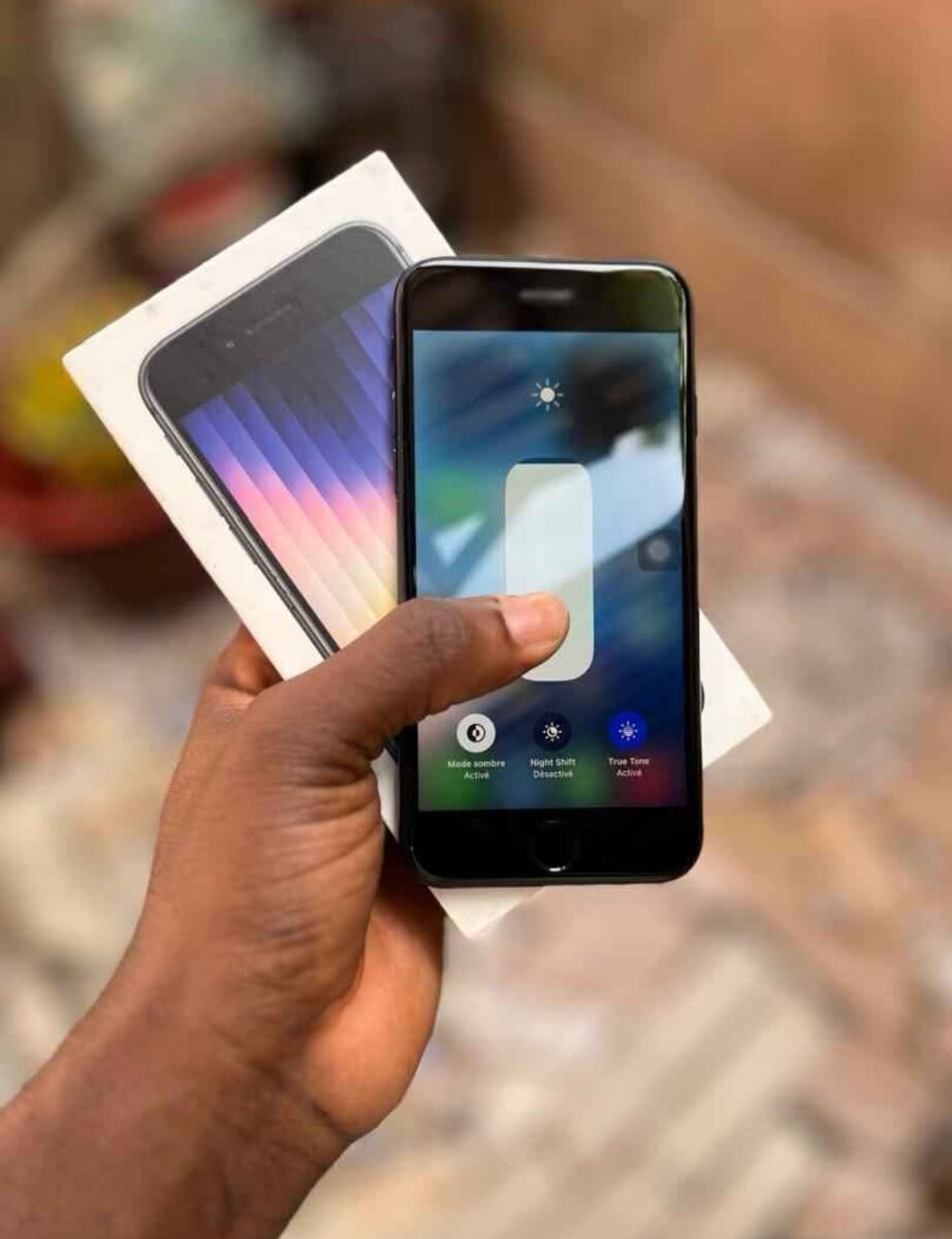 iPhone 8 simple