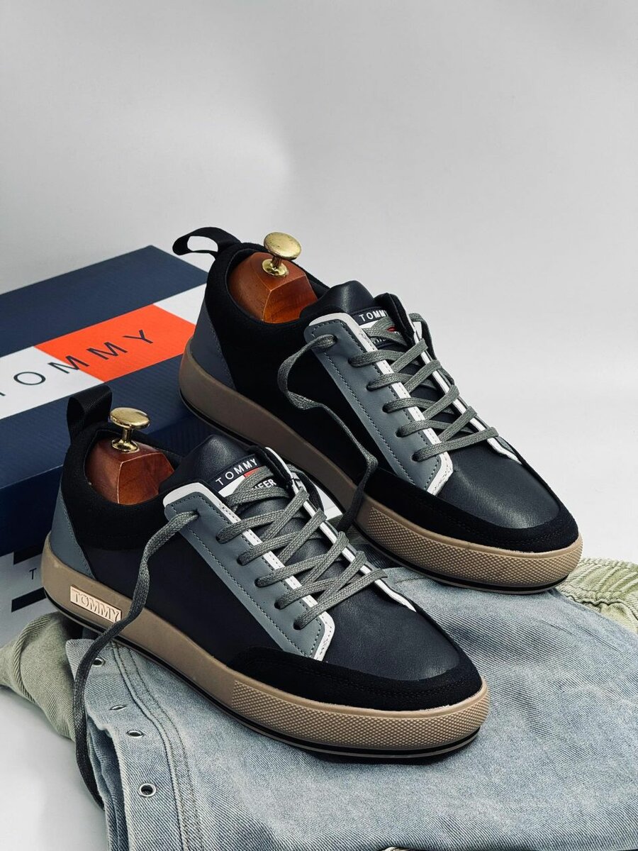 Fashion sneakers