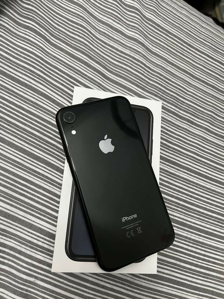 iphone XR 256GB 3GB RAM