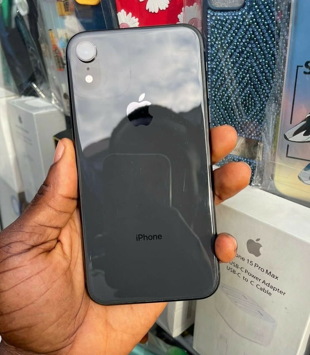 iPhone XR