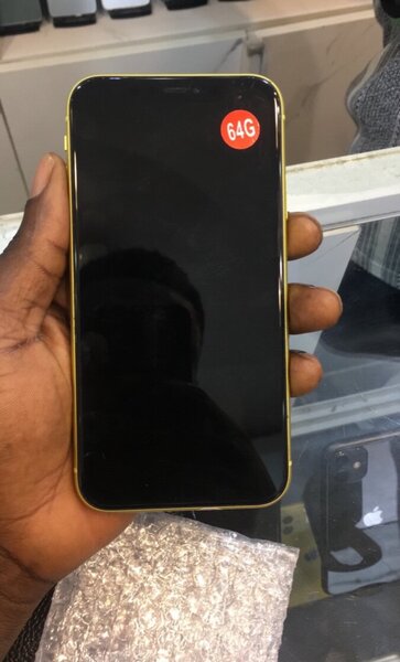 iPhone 11