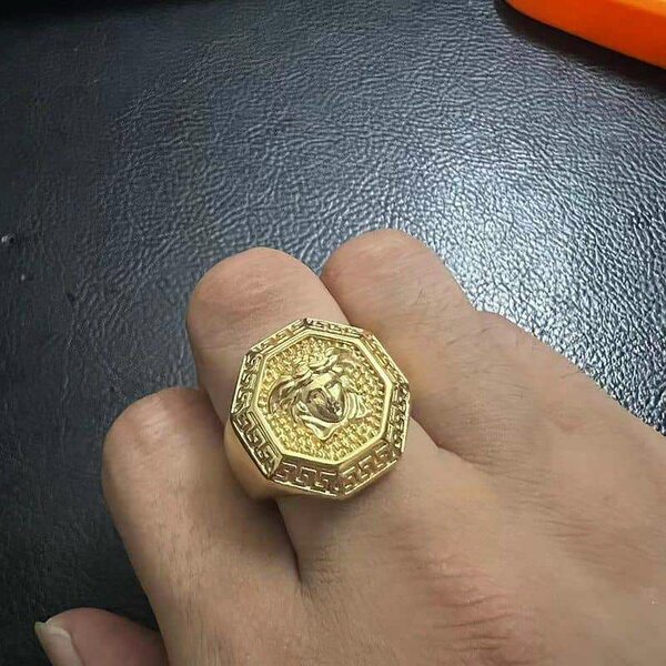 De Kings designer 