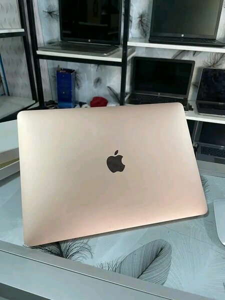 MacBook Air 13 Rose Gold