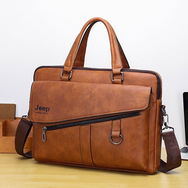 Laptop bag.
