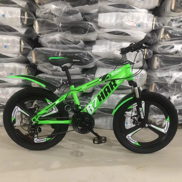 Vélo tout terrain coloré BMX