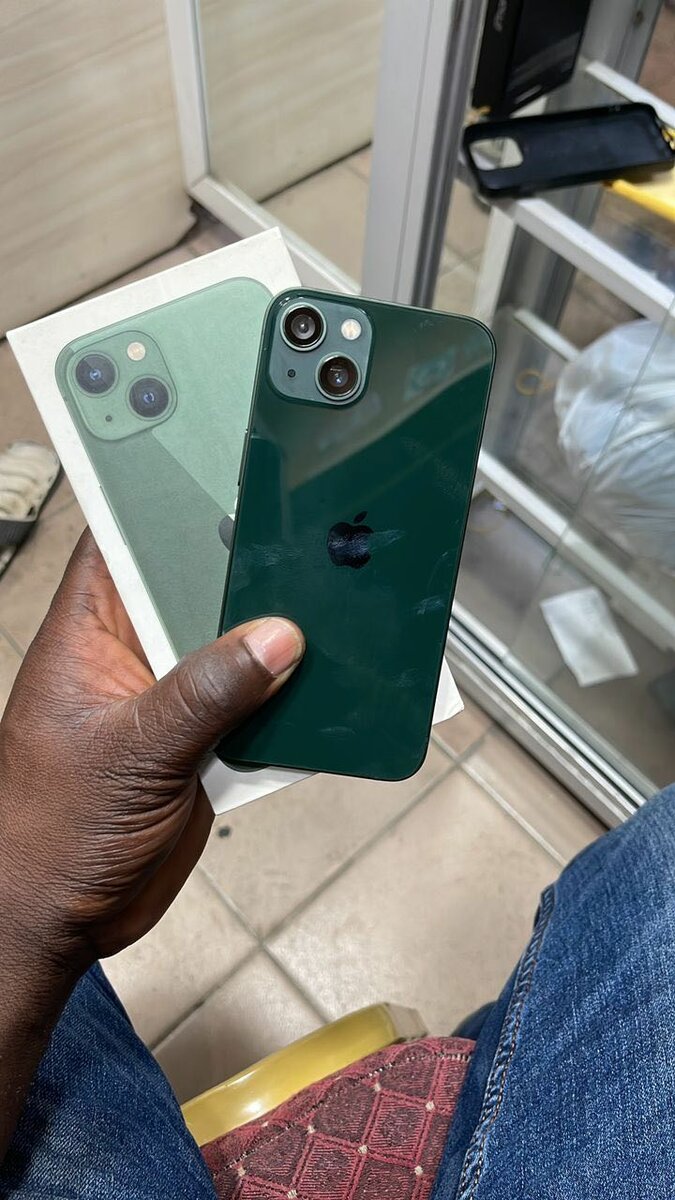 iPhone 13 128 g
