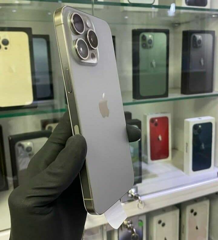IPHONE 15 pro max