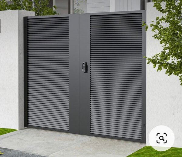 METAL ENTRANCE GATE