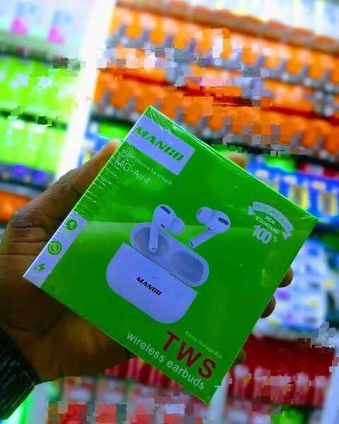 Mango earpods