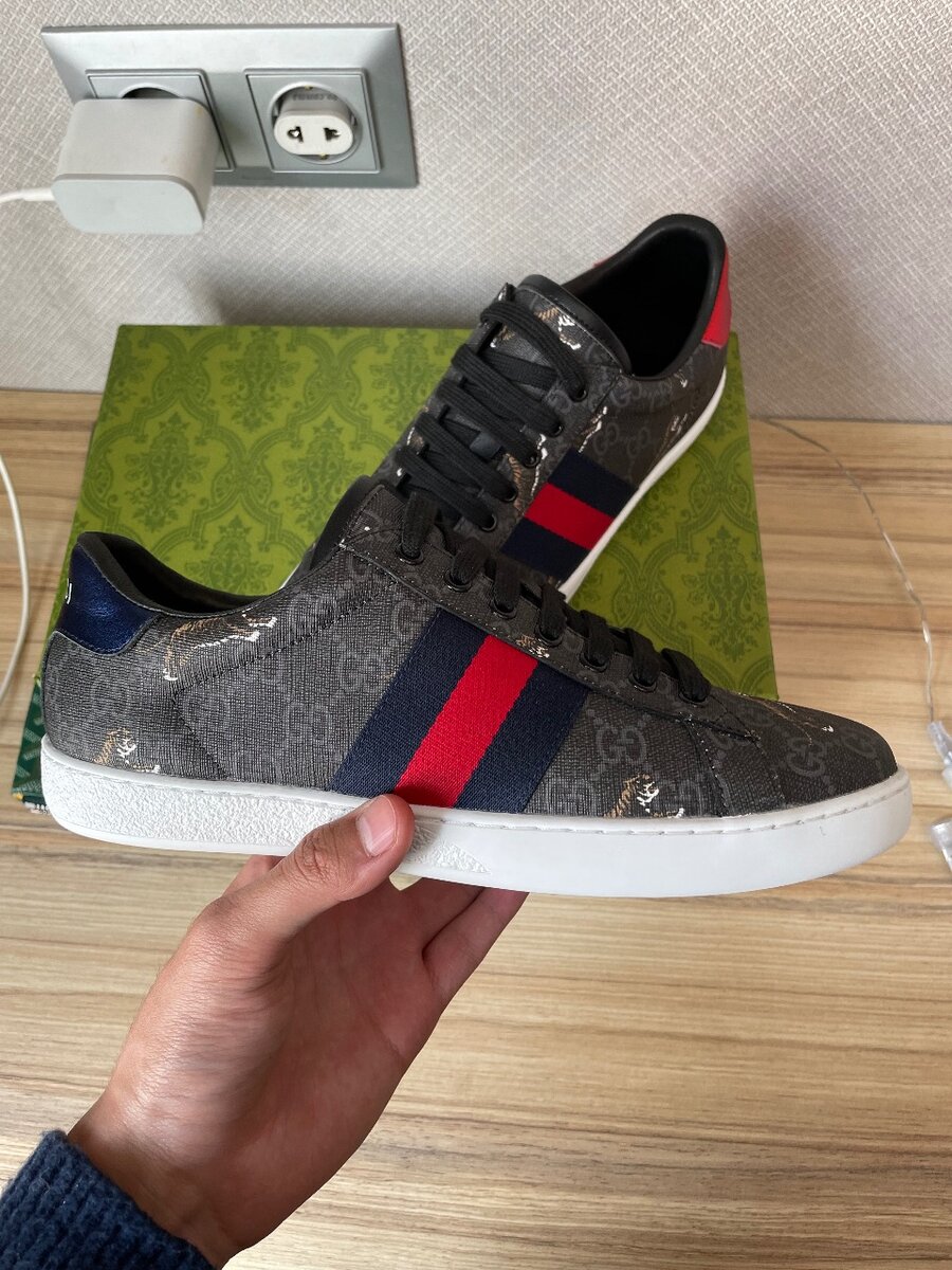 Gucci