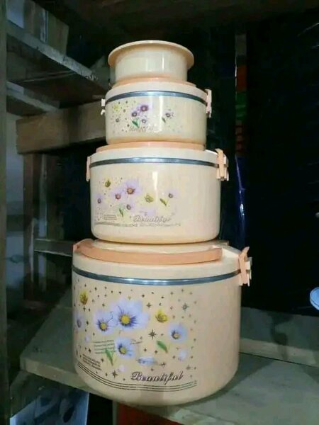 yellow set of pots