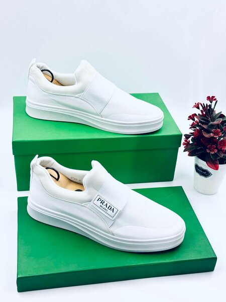 Prada Wesrs