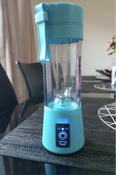 Chargeable blender