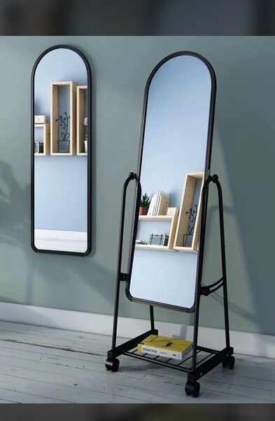 Room mirror