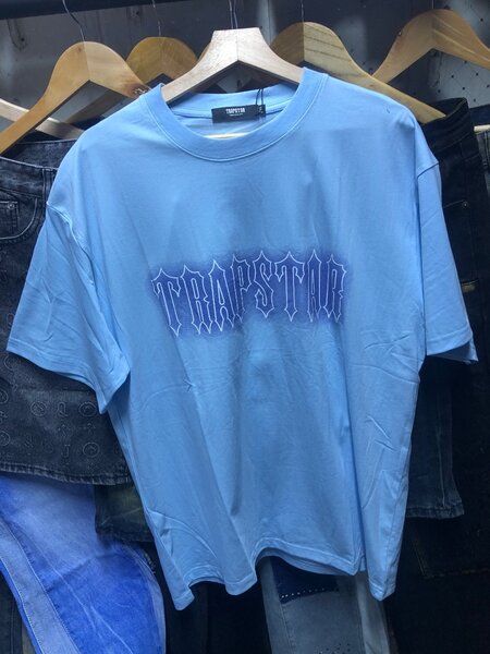 T-shirt bleu unisexe moderne