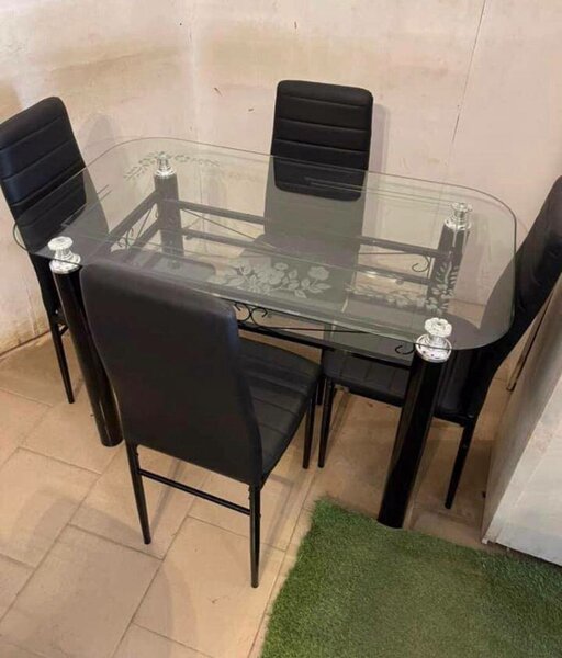 Table à manger en verre modern