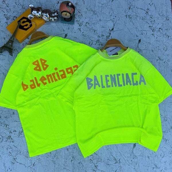 T shirt na vist