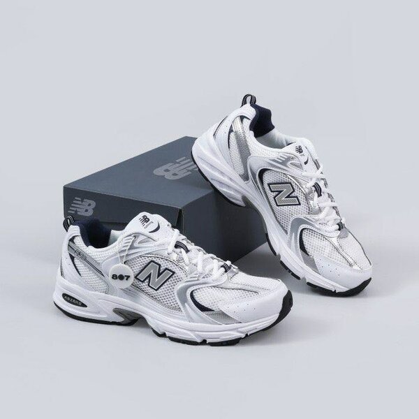 New balance shoe