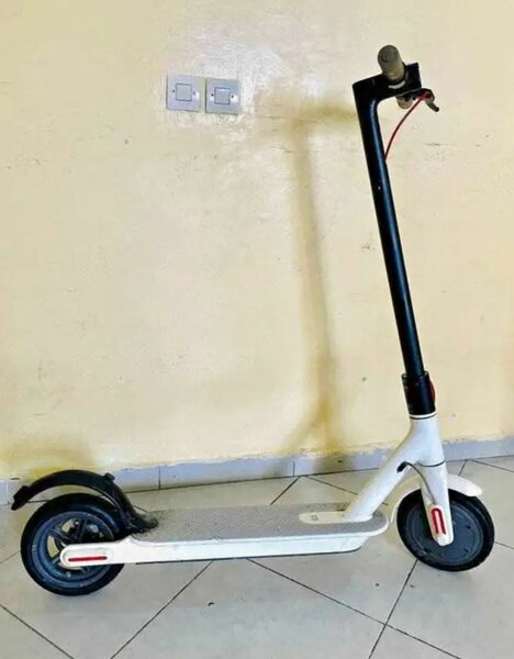 Trottinette Électrique Moderne