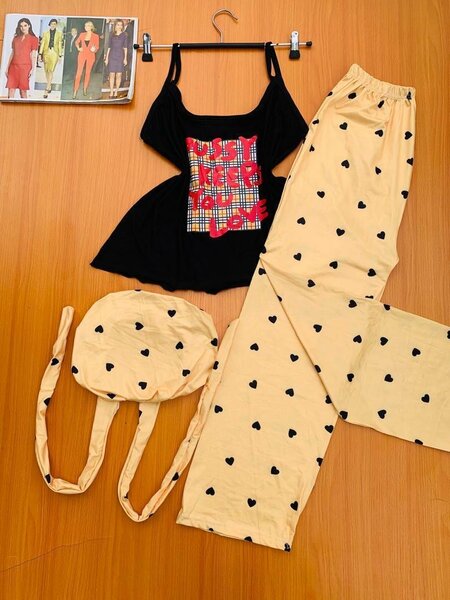 Larose nightwear