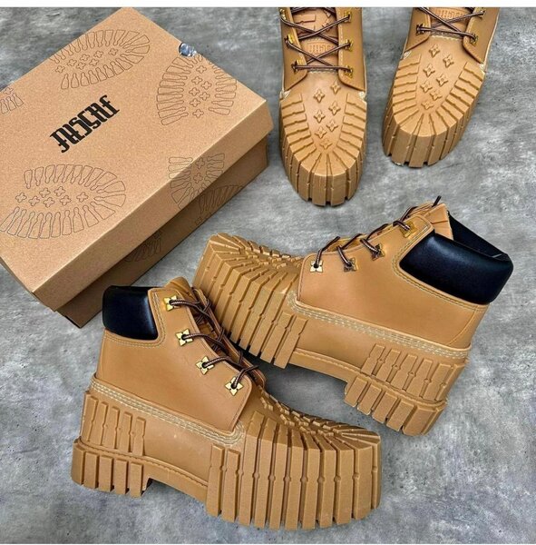 Timeberland  boots