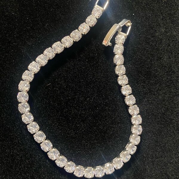 Tennis bracelets