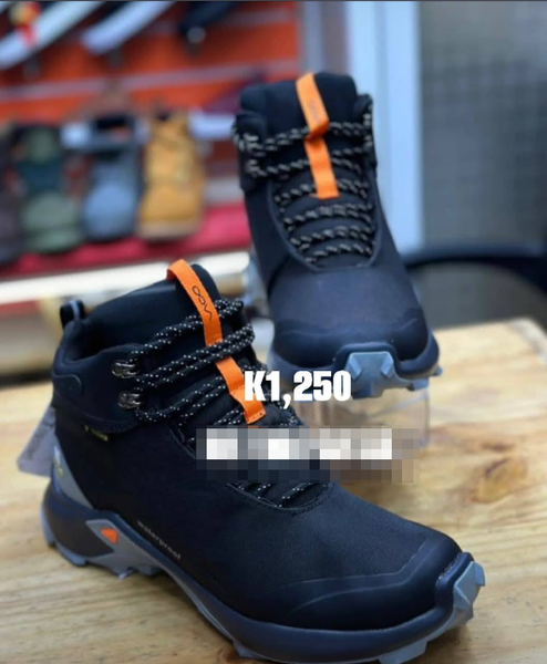 VICO BOOTS SNEAKERS 